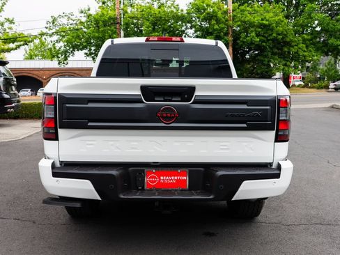 New 2026 Nissan Frontier PRO-4X w/ Tow Package AWD/4WD image 5