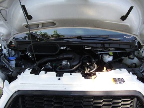 Used 2022 Ford Transit 250 Medium Roof AWD image 27