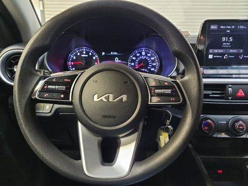 Used 2023 Kia Forte LXS image 22