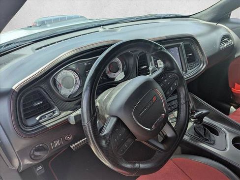 Used 2021 Dodge Challenger R/T Scat Pack RWD image 10