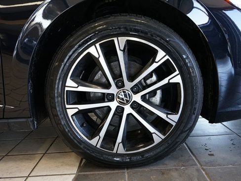 Used 2022 Volkswagen Jetta Sport FWD image 45