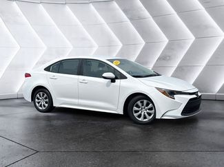 Used 2024 Toyota Corolla LE FWD video 1