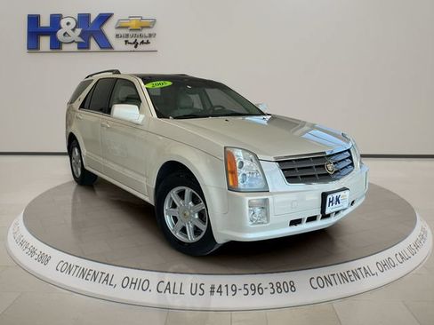Used 2005 Cadillac SRX w/ Preferred Equipment Group AWD/4WD image 1