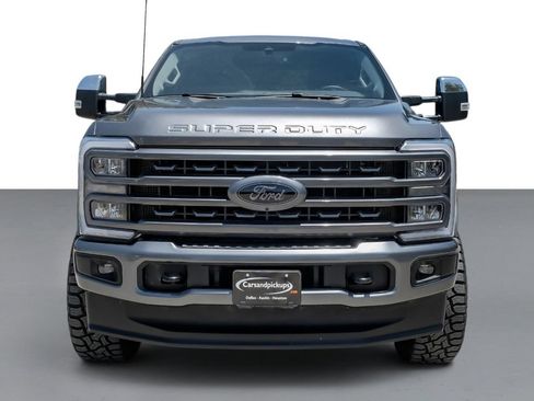 Used 2025 Ford F250 Lariat w/ Chrome Package AWD/4WD image 3