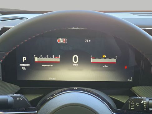 New 2026 Nissan Kicks SR FWD image 19