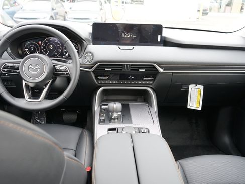 New 2026 MAZDA CX-90 Plug-In Hybrid w/ Preferred image 16