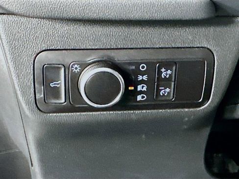 Used 2023 Ford Escape ST-Line FWD image 12