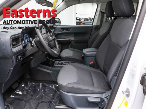 Used 2023 Ford Maverick XL image 14