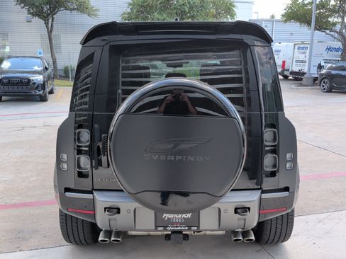 Used 2024 Land Rover Defender 110 Carpathian Edition AWD/4WD image 9
