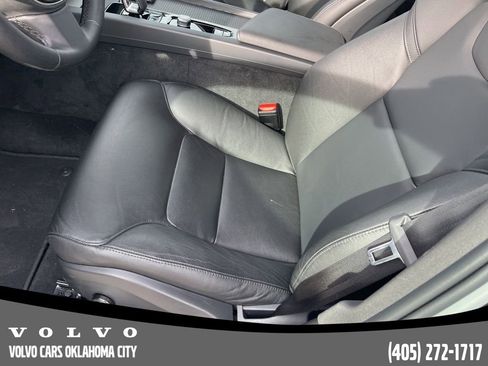 Used 2025 Volvo S60 B5 Core w/ Protection Package Premier image 9