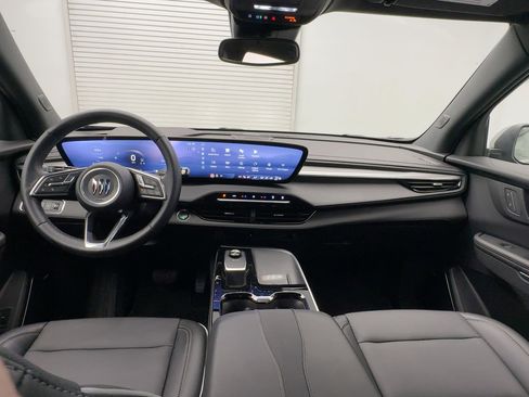 Certified 2025 Buick Enclave Preferred image 15