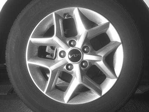 Used 2025 Kia Soul LX w/ LX Technology Package image 15