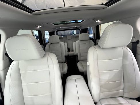 Used 2026 Hyundai Palisade Calligraphy AWD/4WD image 37