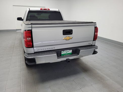 Used 2019 Chevrolet Silverado 1500 LT RWD image 6