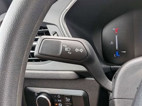 Used 2025 Ford Escape ST-Line FWD image 31