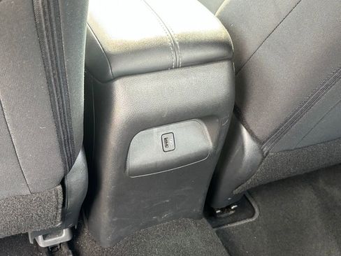 Used 2023 Nissan Sentra SV image 13