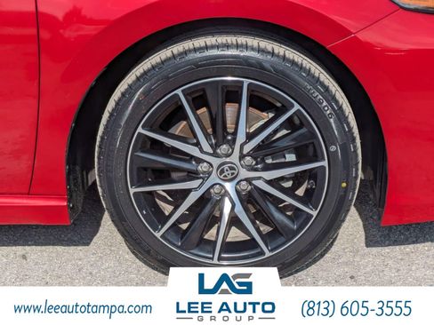 Used 2023 Toyota Camry SE FWD image 10