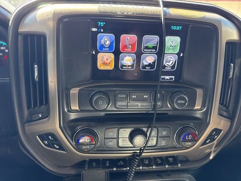 Used 2017 GMC Sierra 2500 Denali w/ Duramax Plus Package image 21