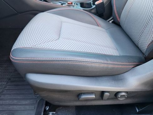 Used 2023 Subaru Forester Sport image 23