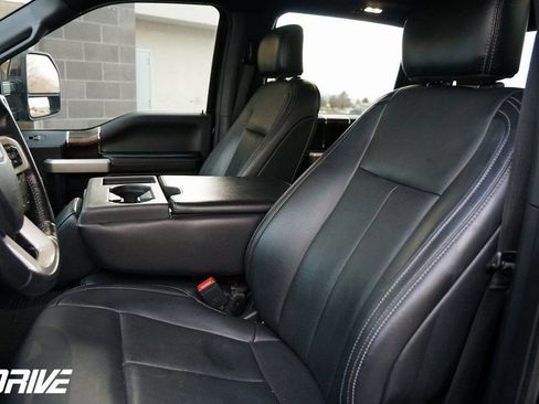 Used 2022 Ford F350 Lariat w/ Tremor Off-Road Package image 21