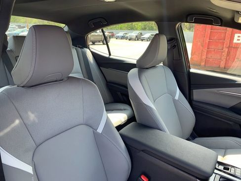 New 2026 Toyota Camry SE FWD image 17