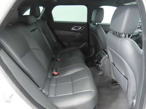 Used 2025 Land Rover Range Rover Velar Dynamic SE image 22