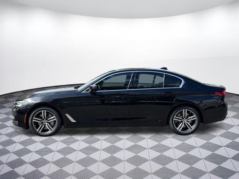 Used 2021 BMW 530i xDrive w/ Premium Package AWD/4WD image 2