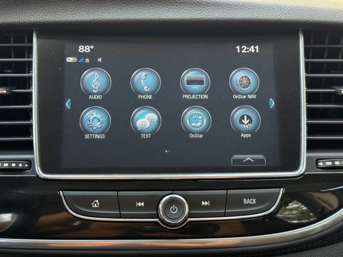 Used 2020 Buick Encore Preferred w/ Safety Package FWD image 22