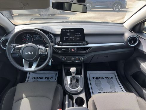 Used 2024 Kia Forte LXS FWD image 11