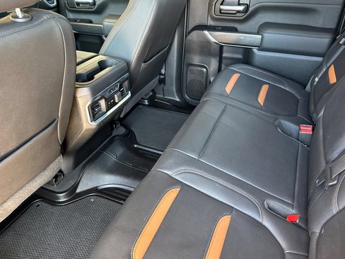 Certified 2022 GMC Sierra 2500 AT4 w/ AT4 Preferred Package AWD/4WD image 13
