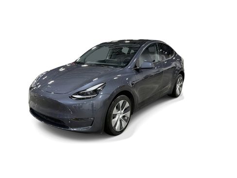 Certified 2023 Tesla Model Y Long Range AWD/4WD image 1