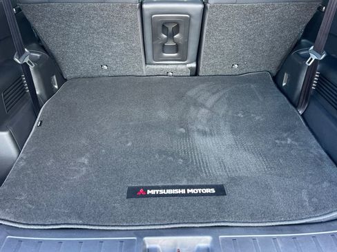 New 2025 Mitsubishi Outlander SEL Black Edition image 17