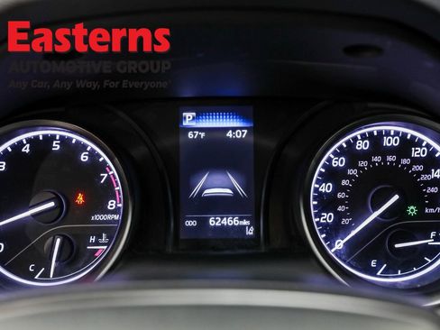 Used 2023 Toyota Camry SE image 17