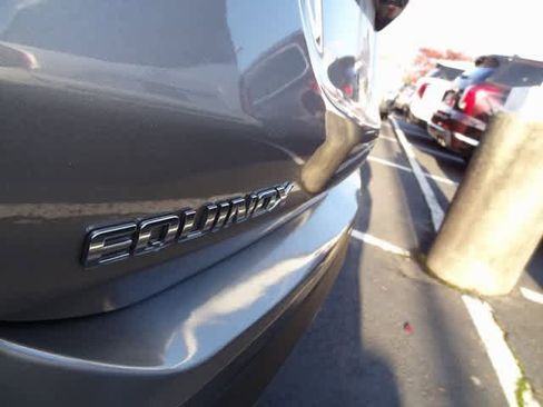 Used 2023 Chevrolet Equinox LT image 7