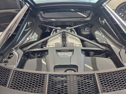 Used 2017 Audi R8 V10 plus AWD/4WD image 29