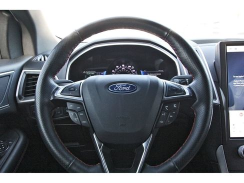 Used 2021 Ford Edge ST-Line FWD image 14