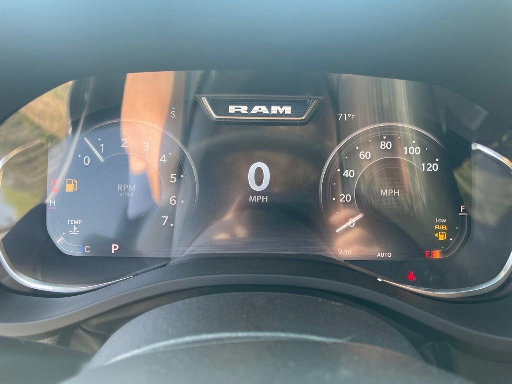 New 2026 RAM 1500 Big Horn AWD/4WD image 12