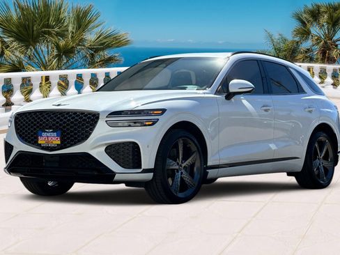 Used 2023 Genesis GV70 3.5T Sport w/ Sport Prestige Package image 9