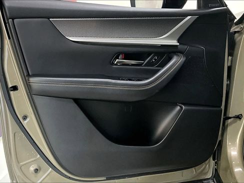 Used 2025 MAZDA CX-70 3.3 Turbo S w/ Premium Package image 25