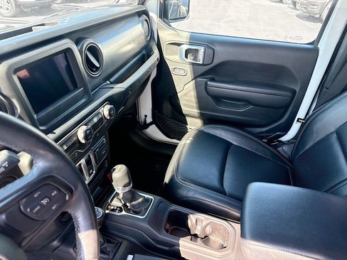 Used 2021 Jeep Wrangler Sport AWD/4WD image 26