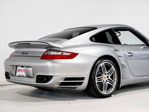 Used 2007 Porsche 911 Turbo image 35