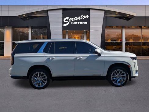 Certified 2023 Cadillac Escalade Premium Luxury Platinum w/ LPO, Radiant Package AWD/4WD image 6