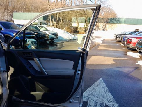 Used 2016 Subaru Forester 2.5i Premium w/ All-Weather Package image 33