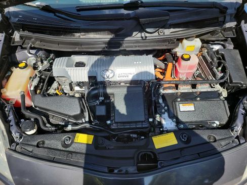 Used 2013 Toyota Prius Two FWD image 30