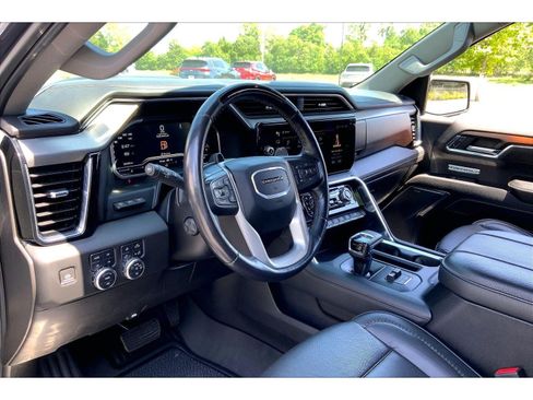 Used 2024 GMC Sierra 1500 Denali AWD/4WD image 13