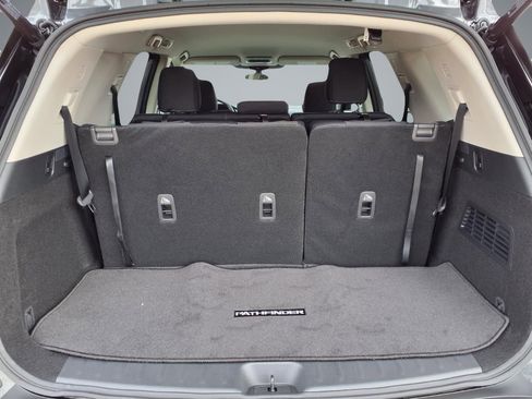 New 2026 Nissan Pathfinder SV image 13