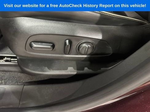 Used 2017 GMC Acadia Denali w/ Technology Package AWD/4WD image 15