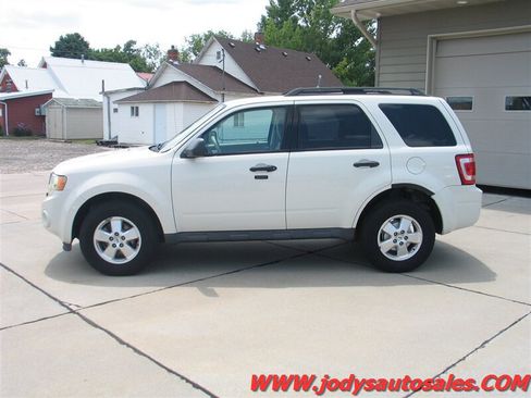 Used 2012 Ford Escape XLT AWD/4WD image 28