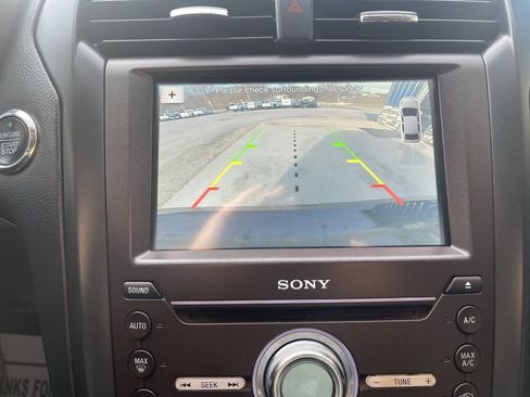 Used 2018 Ford Fusion Titanium image 27