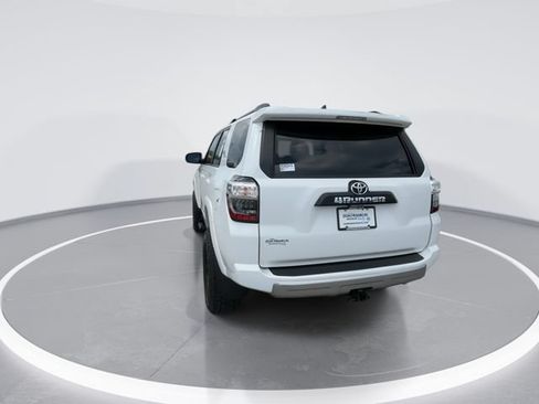 Used 2021 Toyota 4Runner TRD Off-Road Premium w/ Moonroof Package AWD/4WD image 7